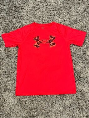 Under Armour Kids Red Short-Sleeve Performance Tee with Camo Logo